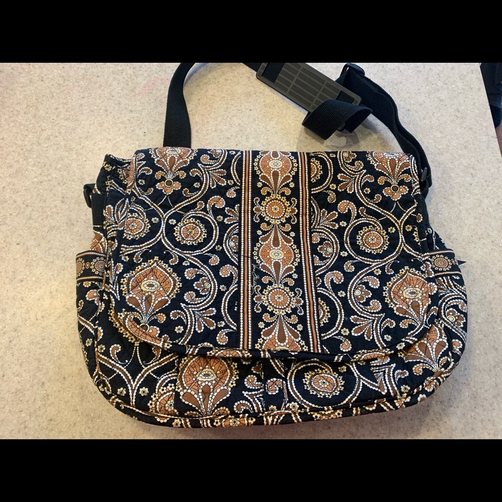 Vera Bradley messenger bag